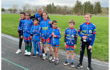 Les petits bleus à Damazan
